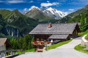 Lire la suite à propos de l’article Le familial